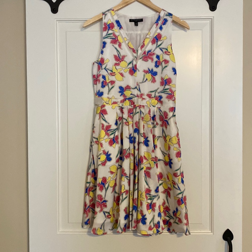 Banana Republic ivory floral fit and flare dress size 4 petite